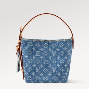 Classic Louis Vuitton Bag: A Stylish and Versatile Choice for Elegance